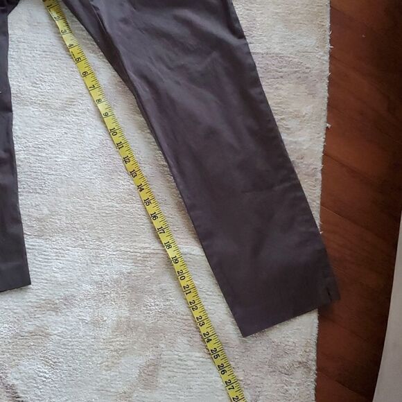 Trina Turk Cropped Pants  - Picture 7 of 9